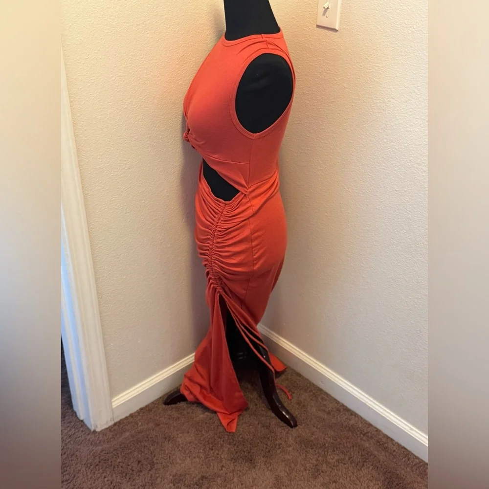 2 FOR $25 Orange Cut Out Knot Front Ruched Midi Dress Stretchy Size S M - Picture 3 of 8